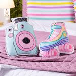 Kit Edredom Solteiro Menina Teen Rosa Com Almofadas Estampadas 05 Peças - Dupla Face Percal 300 Fios Cor Patins