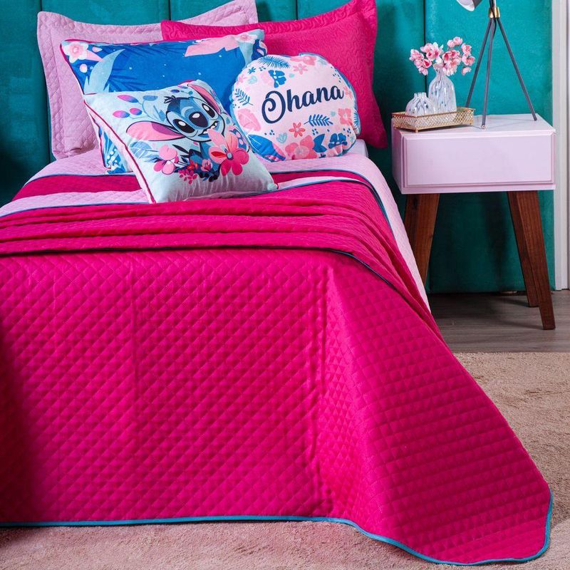Kit Cobre Leito Stich Pink/rosa Dupla Face Com Almofadas Queen 07 Peças - Decoração Infantil Juvenil Personagem