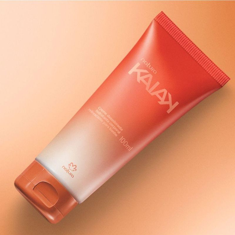 Creme Desodorante Hidratante Corporal Refrescante Para Banho Kaiak Feminino 100ml
