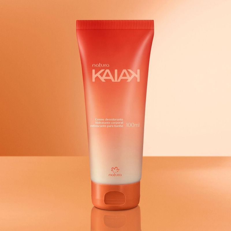 Creme Desodorante Hidratante Corporal Refrescante Para Banho Kaiak Feminino 100ml