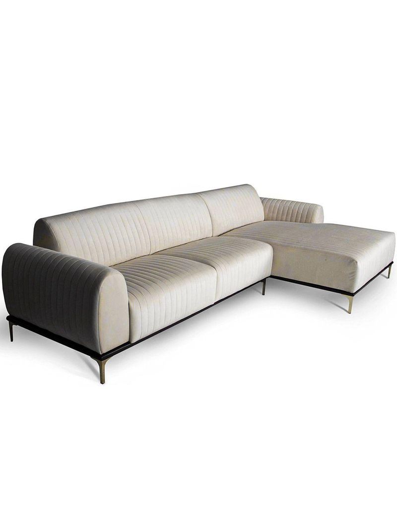 Sofá Molino 5 Lugares 300cm Chaise Esquerdo Pés Gold Veludo Creme - Nexta Casa