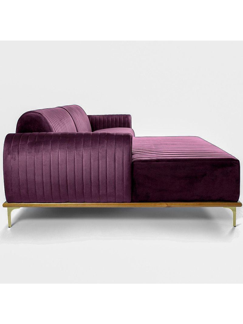 Sofá Molino 3 Lugares 230cm Chaise Direito Pés Gold Veludo Roxo - Nexta Casa