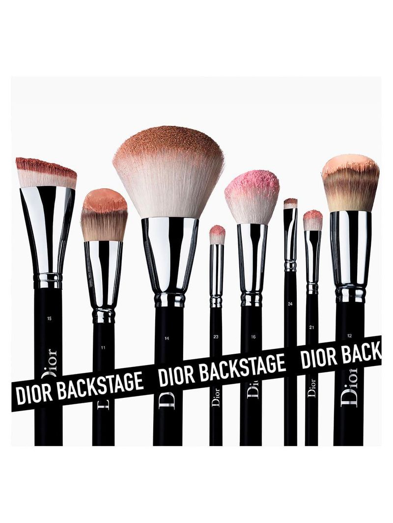 Pincel kabuki retrátil dior - backstage nº 17