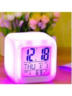 Relógio Cubo Digital Led Colorido Alarme Despertador De Cabeceira