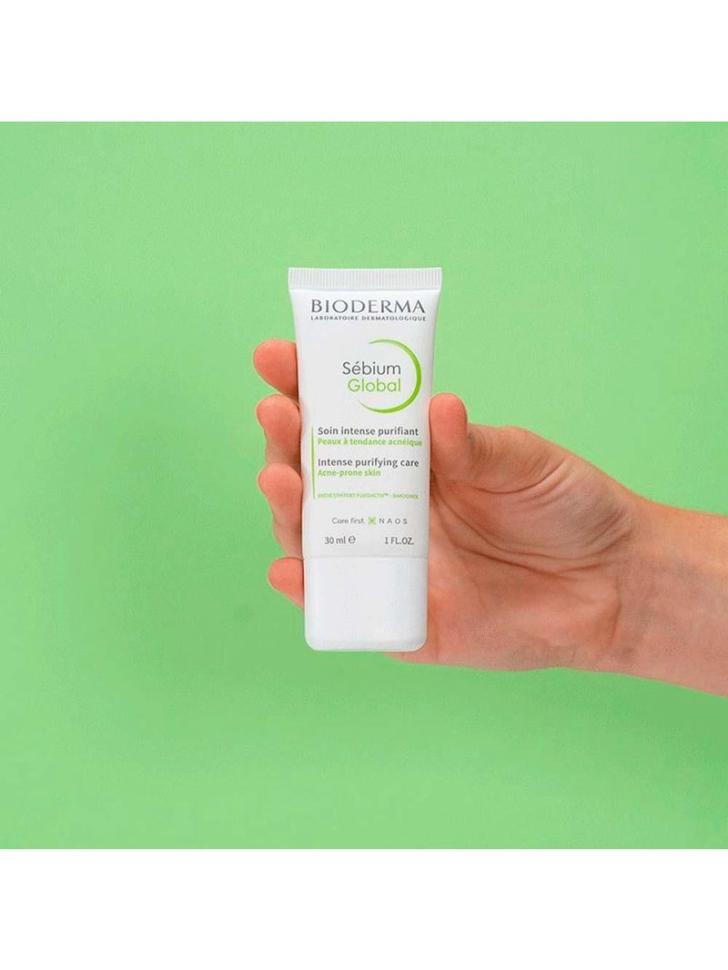 Sébium global bioderma hidratante anti-imperfeições e antimarcas da acne