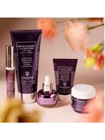 Fluido para contorno dos olhos sisley paris - black rose eye contour fluid
