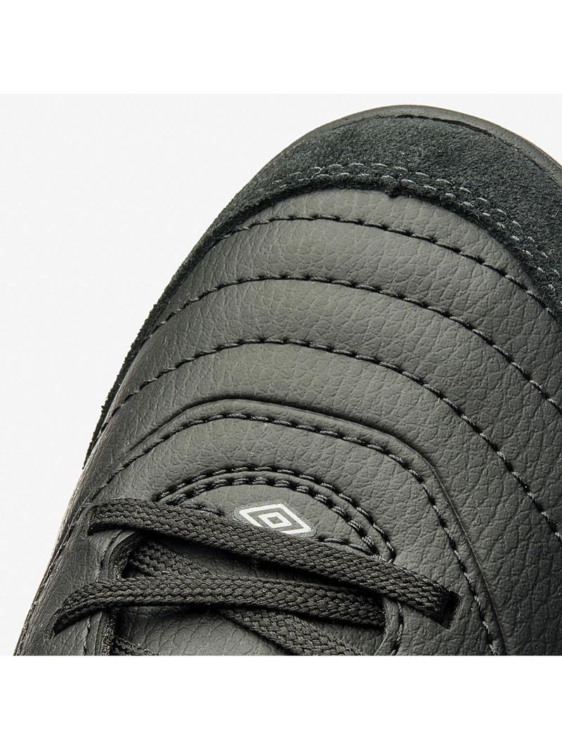 Chuteira society umbro speciali classic