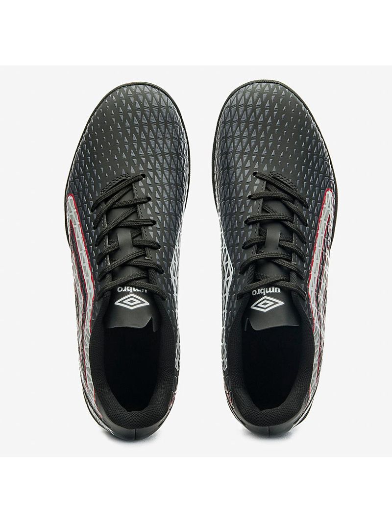 Chuteira society umbro mutant