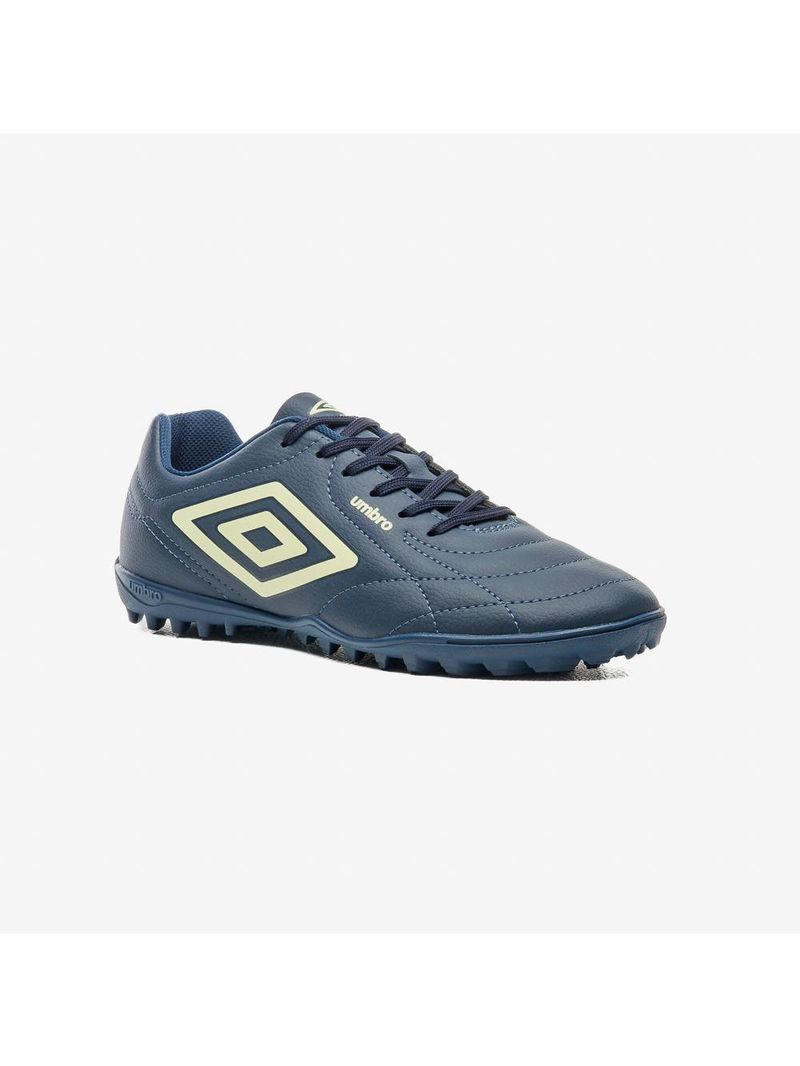 Chuteira society umbro class footballer