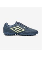 Chuteira society umbro class footballer
