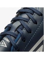 Chuteira society umbro class 22 jr