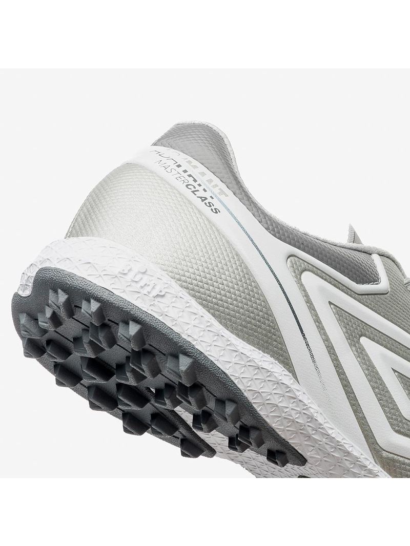 Chuteira society umbro adamant master class premier