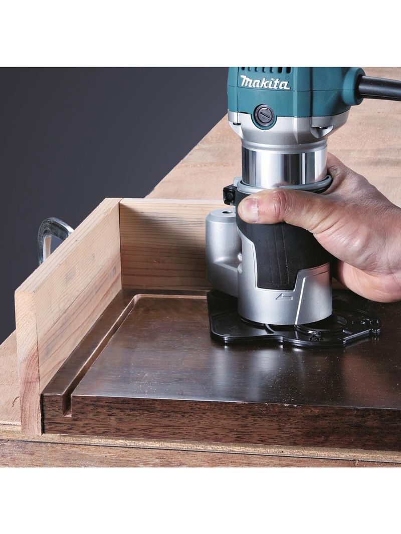 Tupia eletronica 6mm industrial 710w com adaptador coletor bolsa acessórios rt0700cx3 110v makita