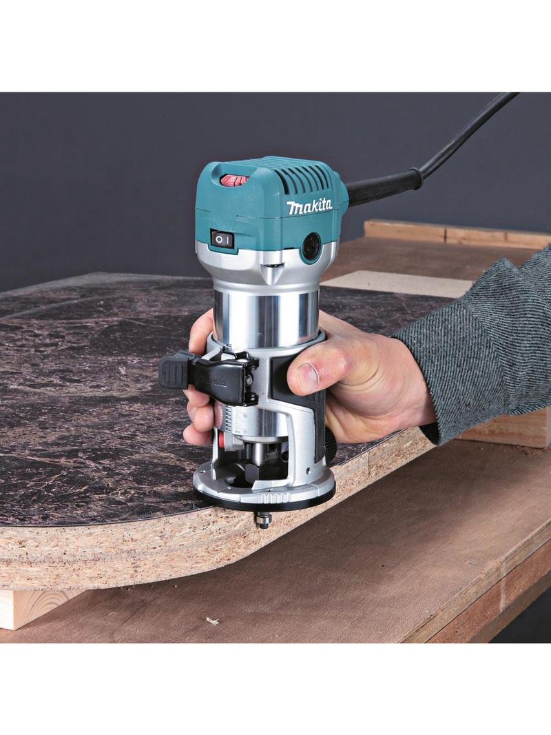 Tupia eletronica 6mm industrial 710w com adaptador coletor bolsa acessórios rt0700cx3 110v makita