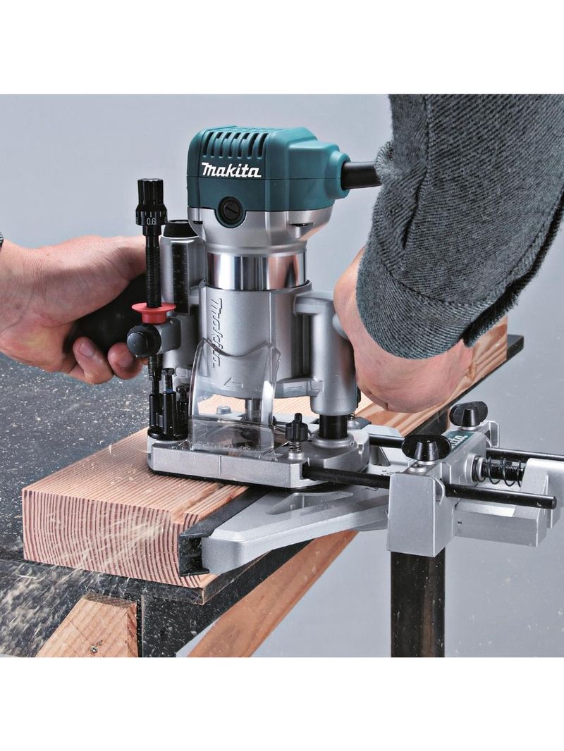 Tupia eletronica 6mm industrial 710w com adaptador coletor bolsa acessórios rt0700cx3 110v makita