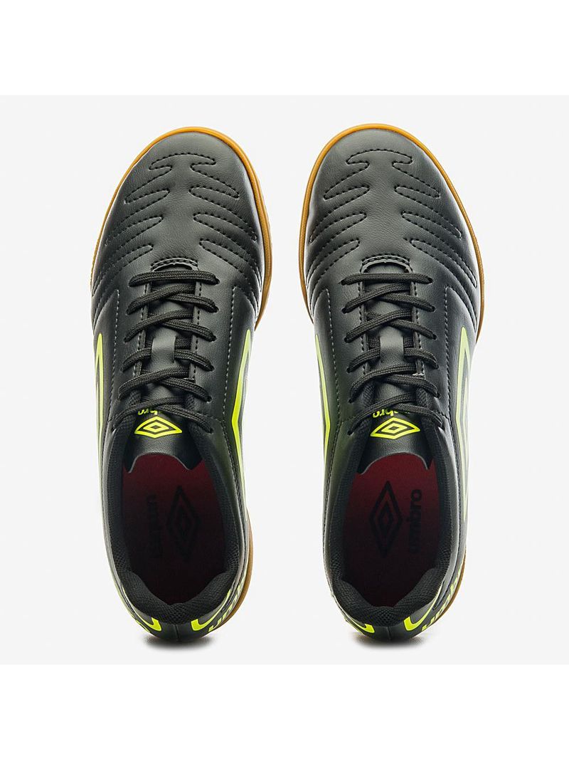 Chuteira futsal umbro class
