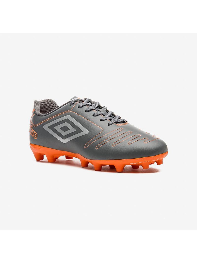 Chuteira campo umbro class