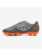 Chuteira campo umbro class
