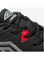 Chuteira campo umbro attak eternal