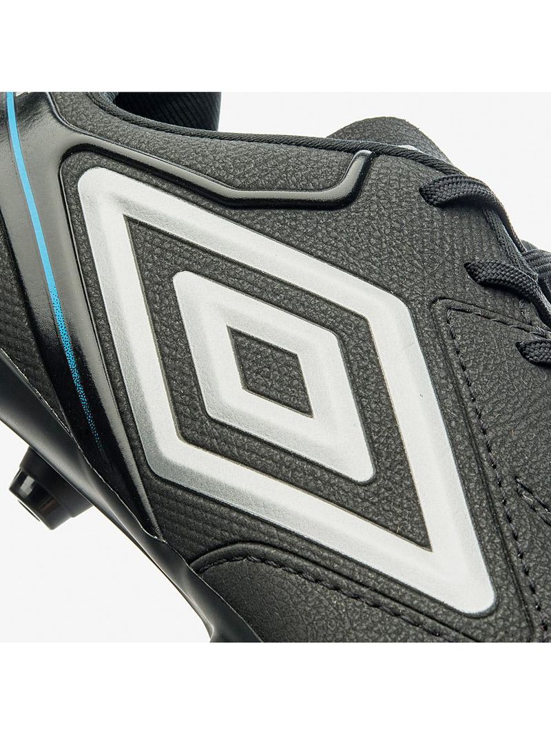 Chuteira campo umbro adamant master class club
