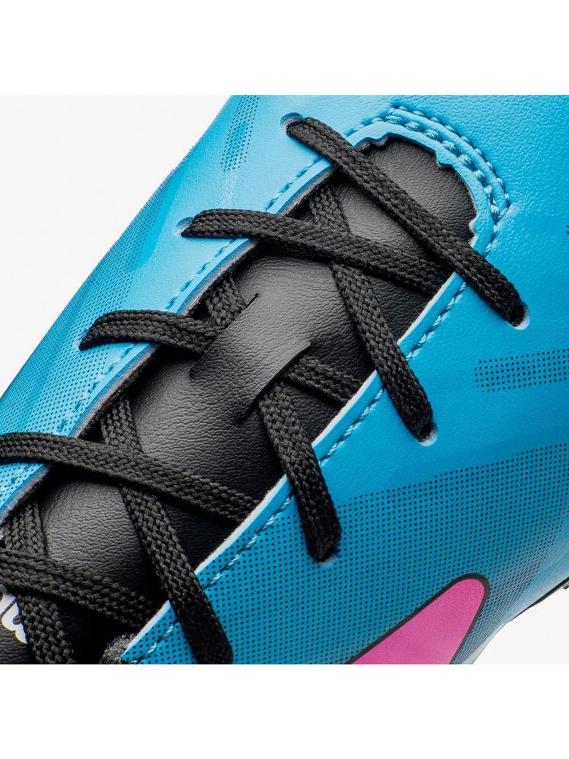 Chuteira campo umbro action