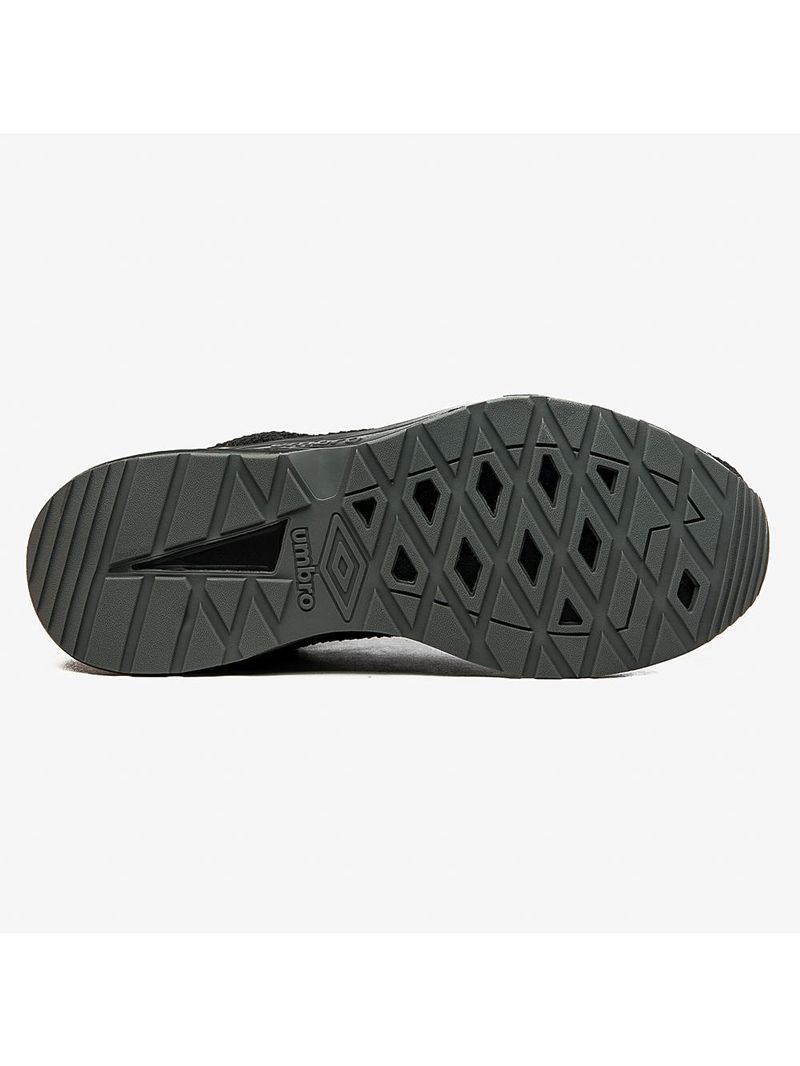 Tênis umbro trainer