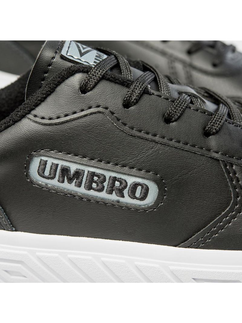 Tênis umbro glory