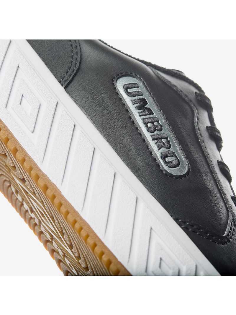 Tênis umbro glory