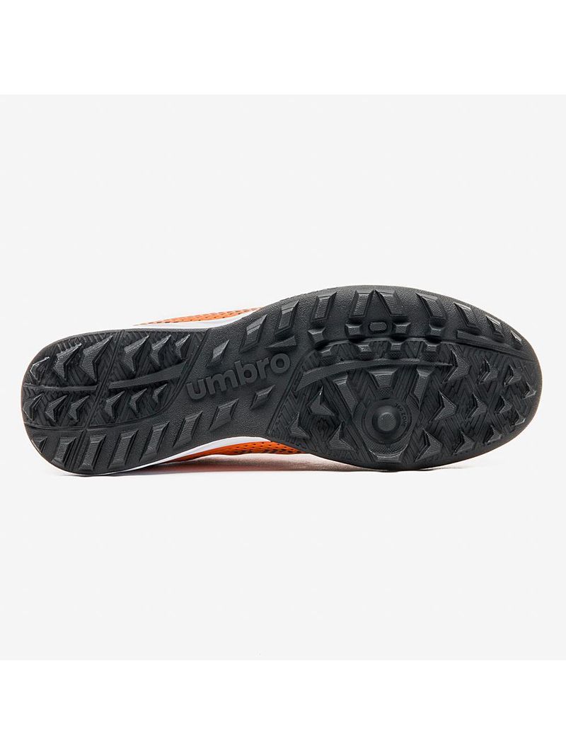 Chuteira society umbro velocita ix club