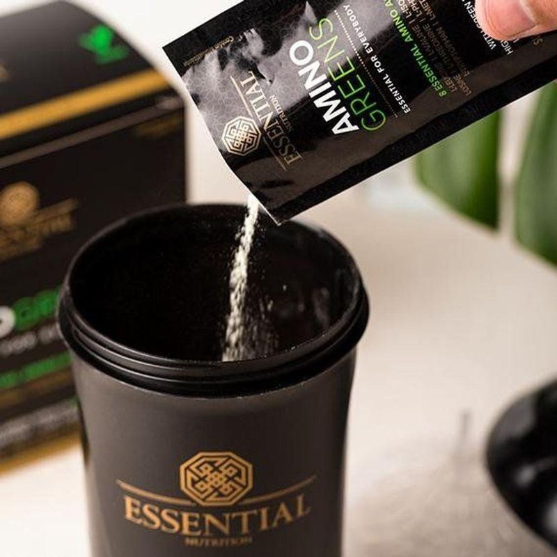 Alimentar em Pó Essential Nutrition Amino Greens para Recuperação Muscular Sachê 8G