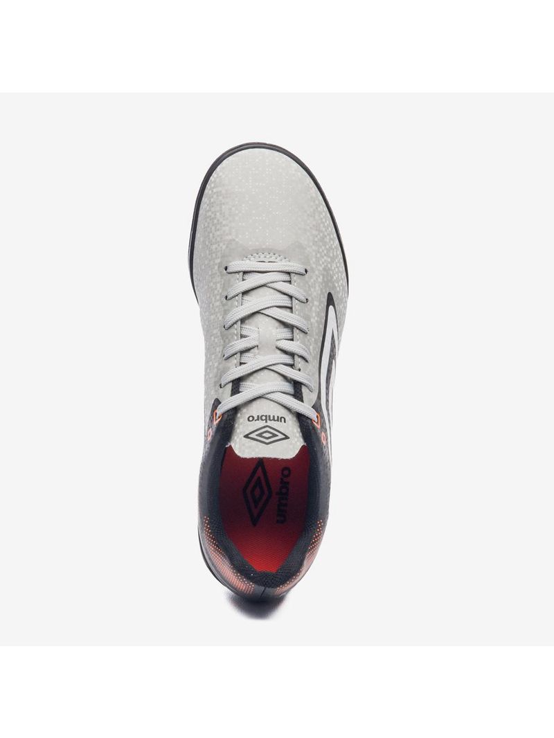 Chuteira society umbro techno ii