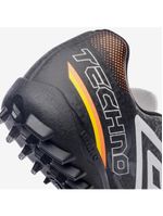 Chuteira society umbro techno ii