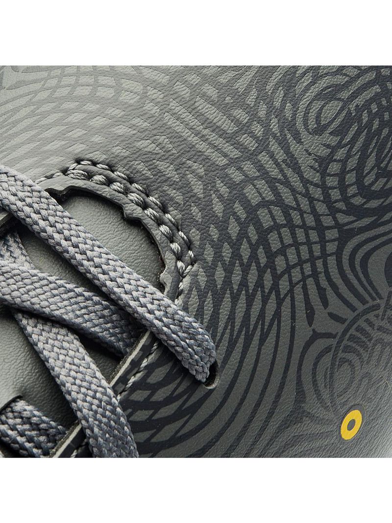 Chuteira society umbro orbit