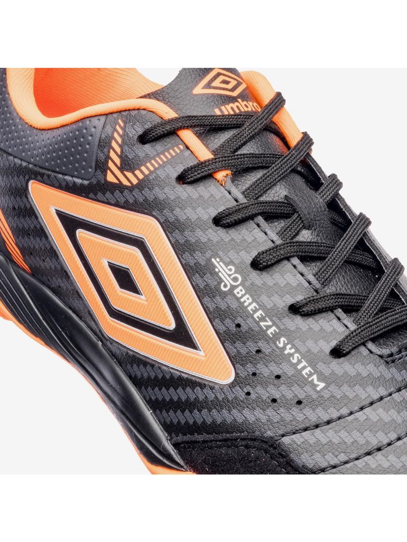 Chuteira society umbro neo-comfort