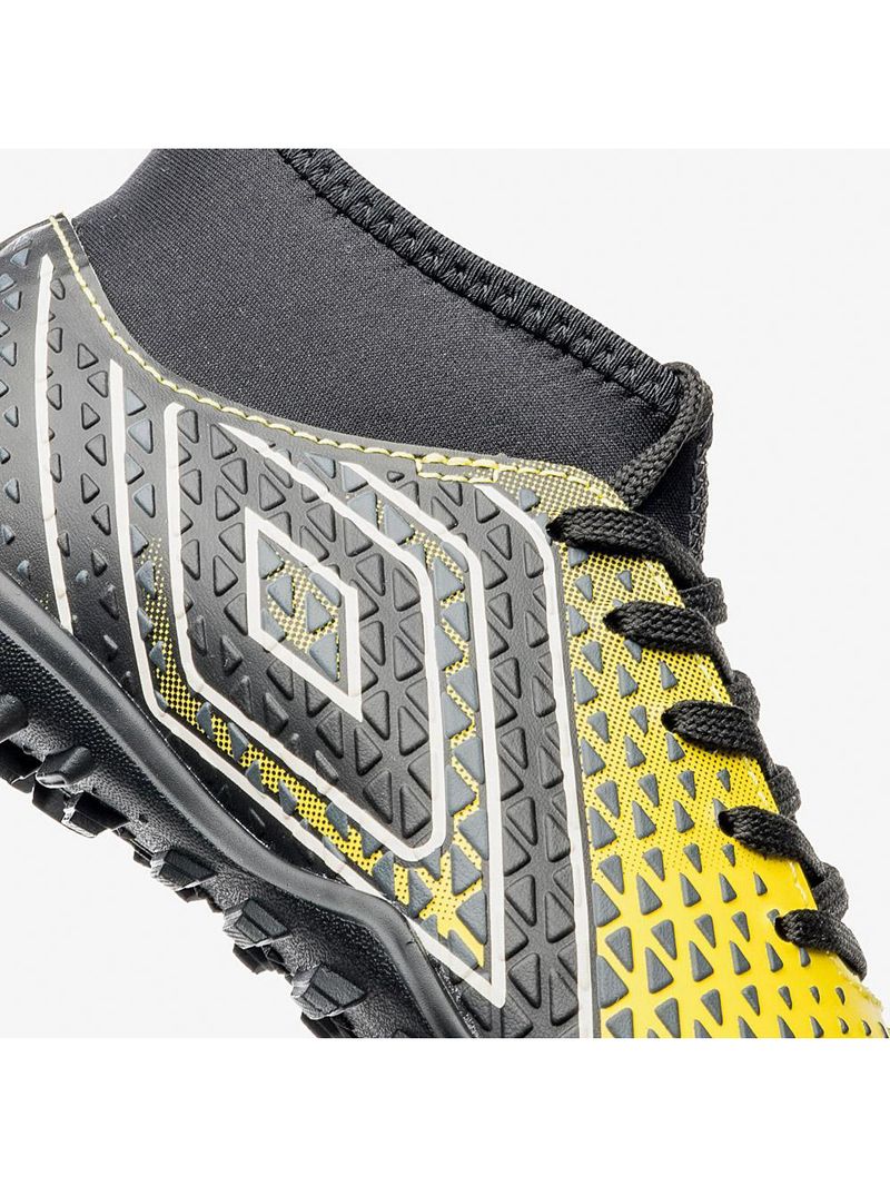 Chuteira society umbro mutant jr