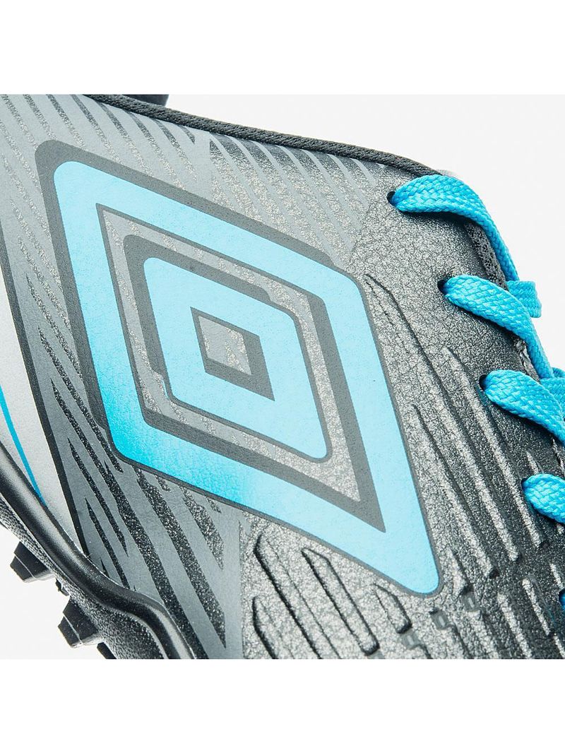 Chuteira society umbro fire