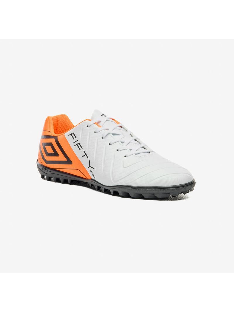 Chuteira society umbro fifty vi league