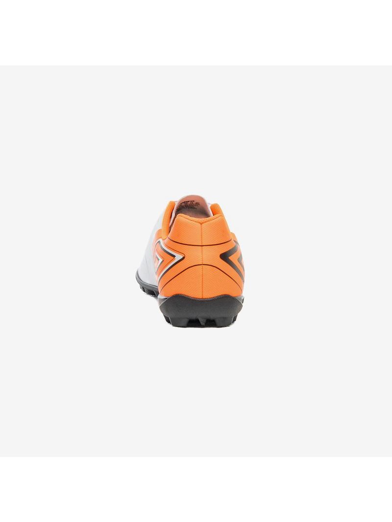 Chuteira society umbro fifty vi league