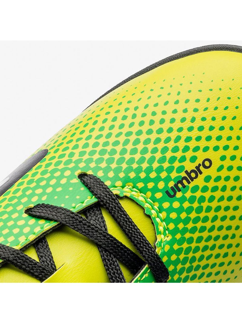 Chuteira society umbro cannon