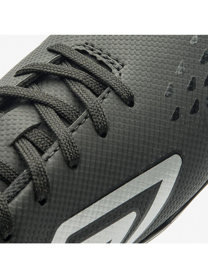Chuteira society umbro adamant top speed jr