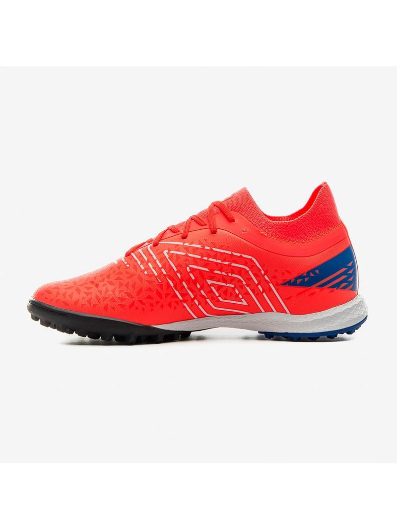 Chuteira society umbro adamant premier