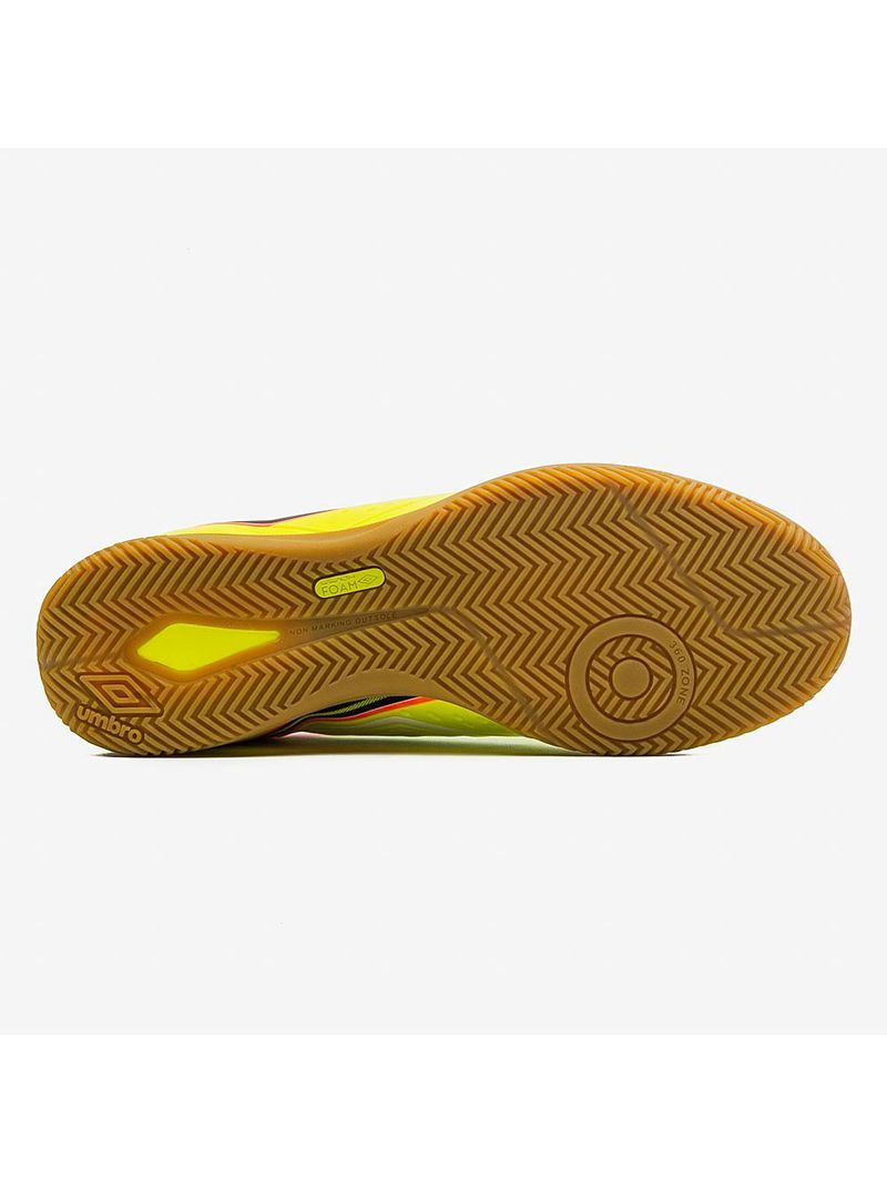Chuteira futsal umbro score