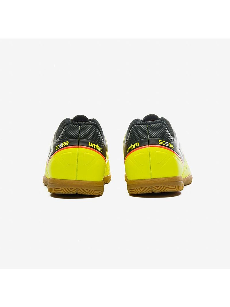 Chuteira futsal umbro score