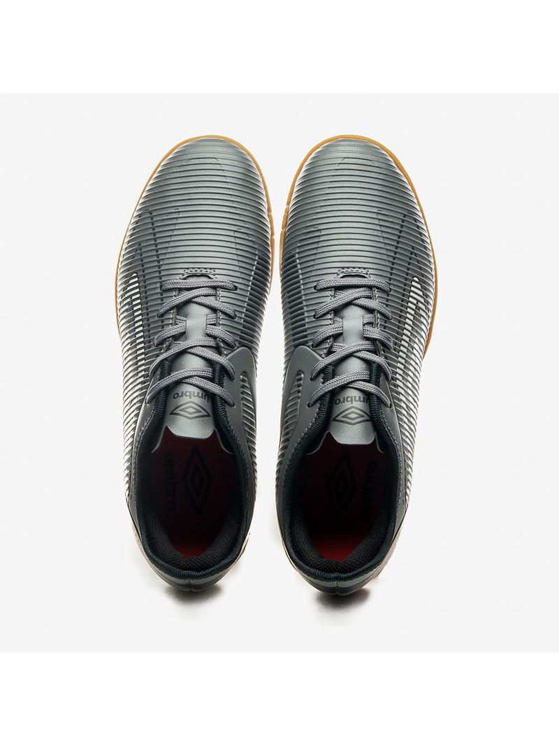 Chuteira futsal umbro stride