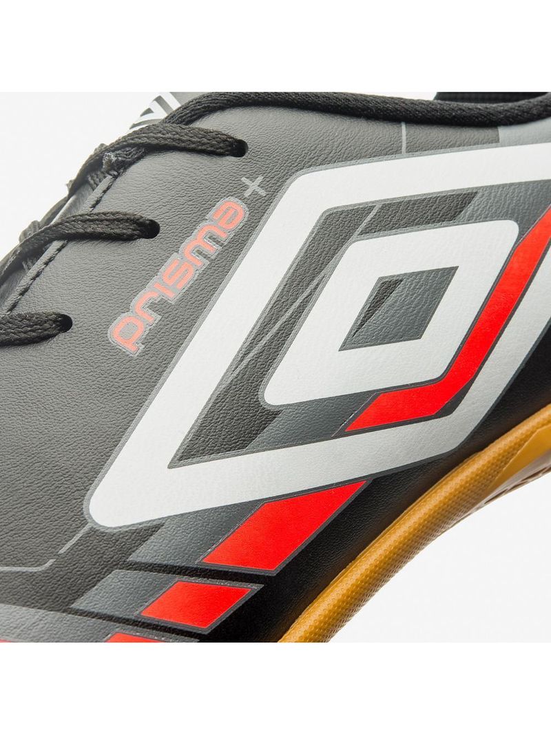 Chuteira futsal umbro prisma+