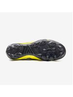 Chuteira campo umbro action