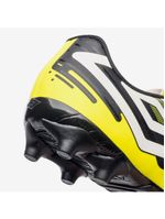 Chuteira campo umbro action