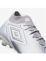 Chuteira campo umbro adamant top speed pro sg