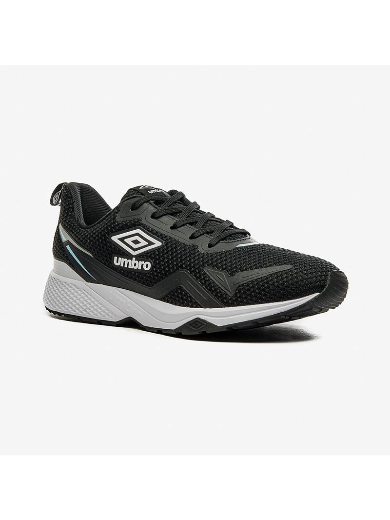 Tênis umbro trainer