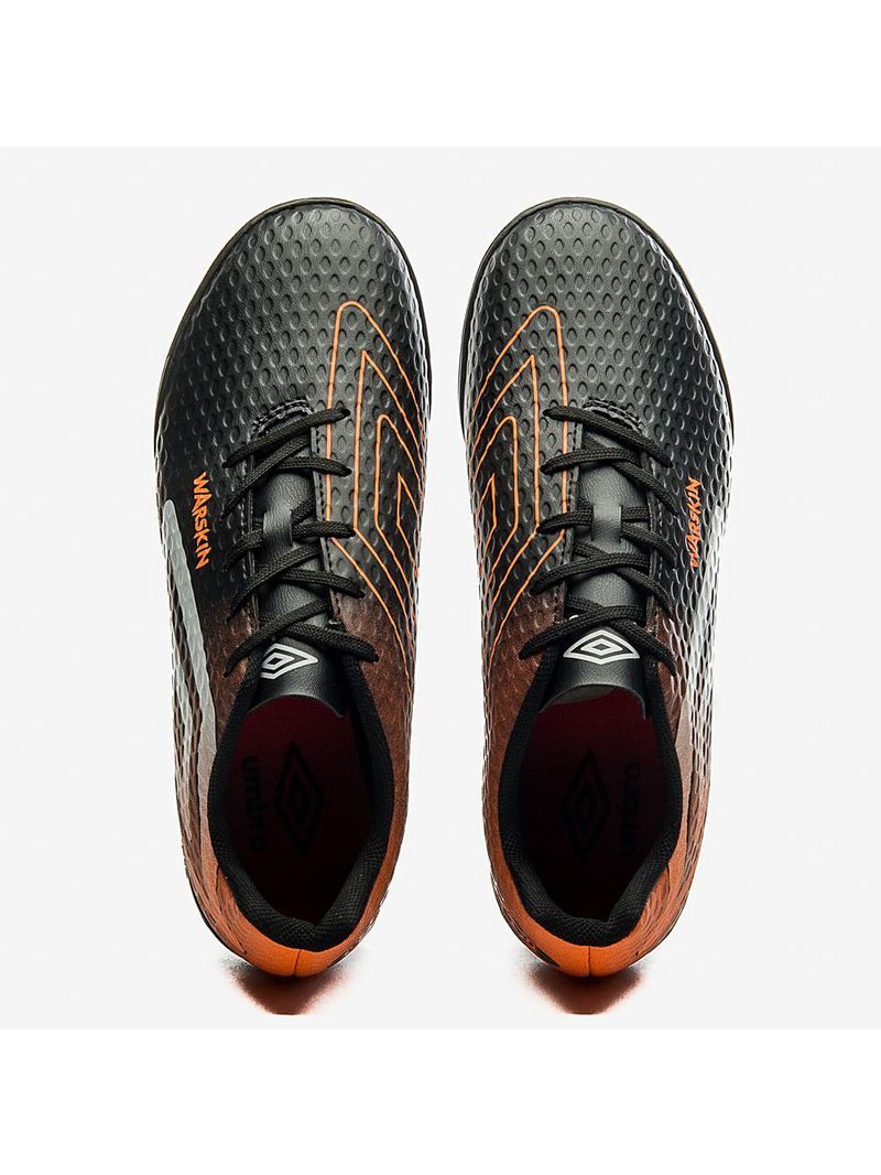Chuteira society umbro warskin